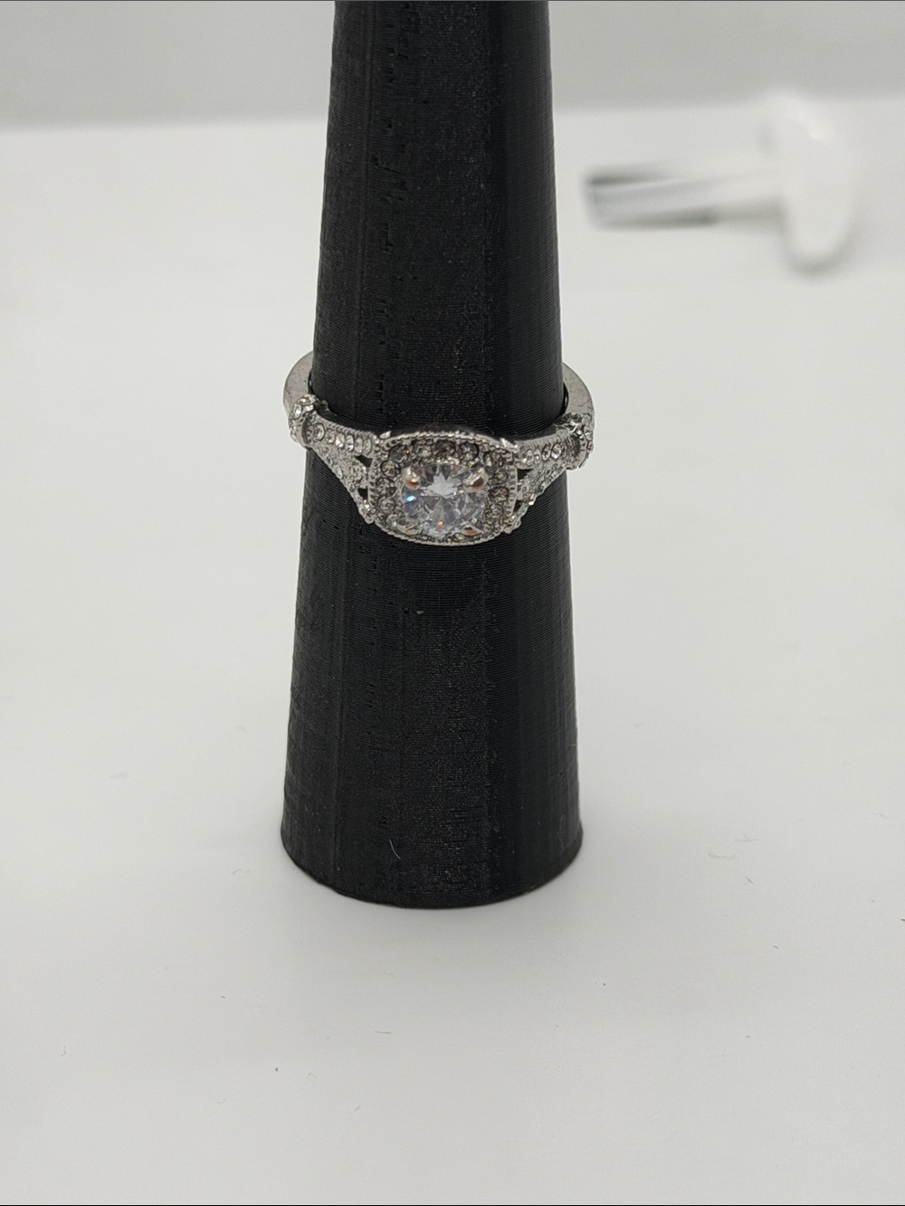Sterling Silver Halo Engagement Ring with Clear Center Stone - White size 10